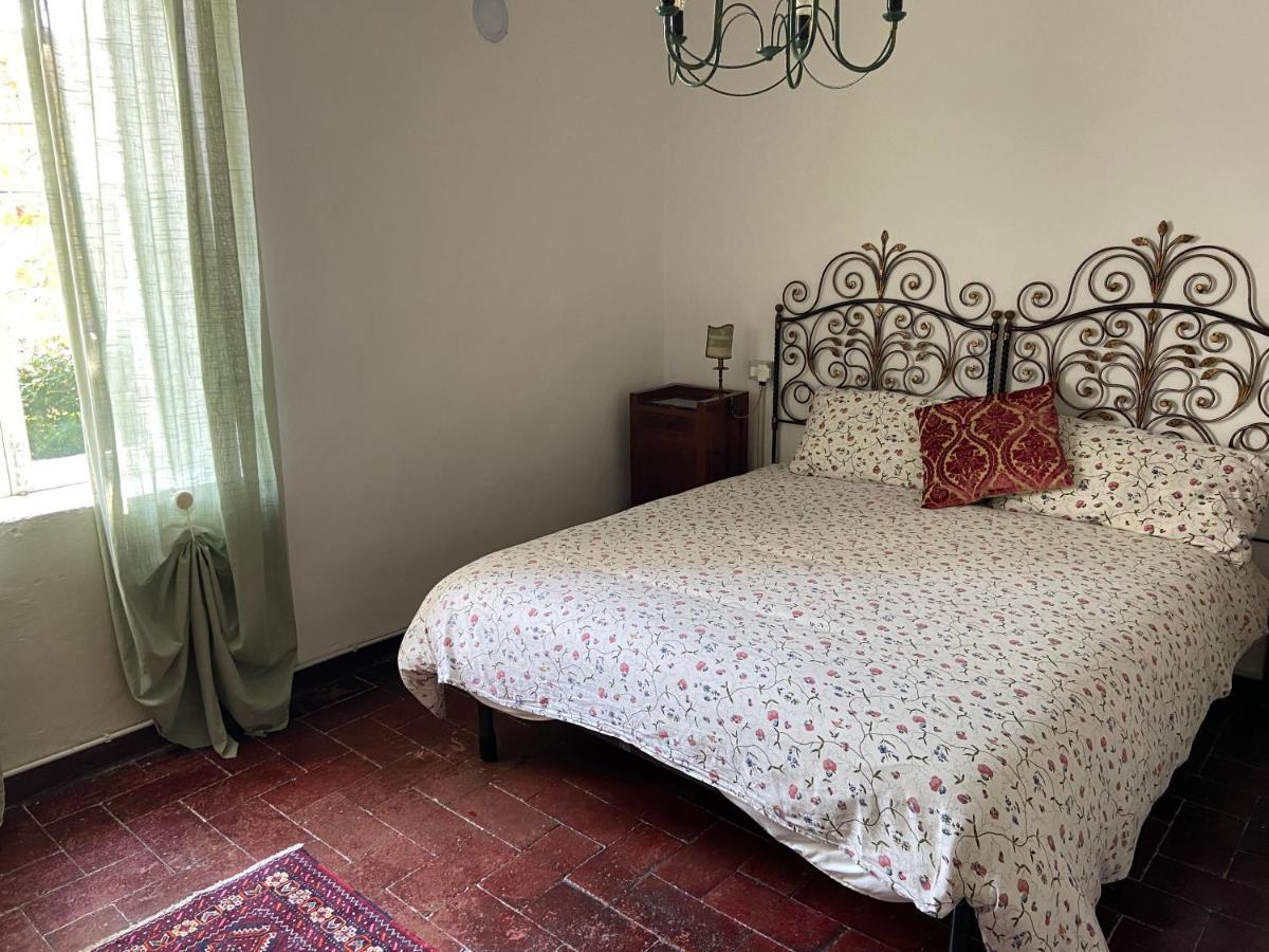 B&B Ostria Vento Medesano Bagian luar foto